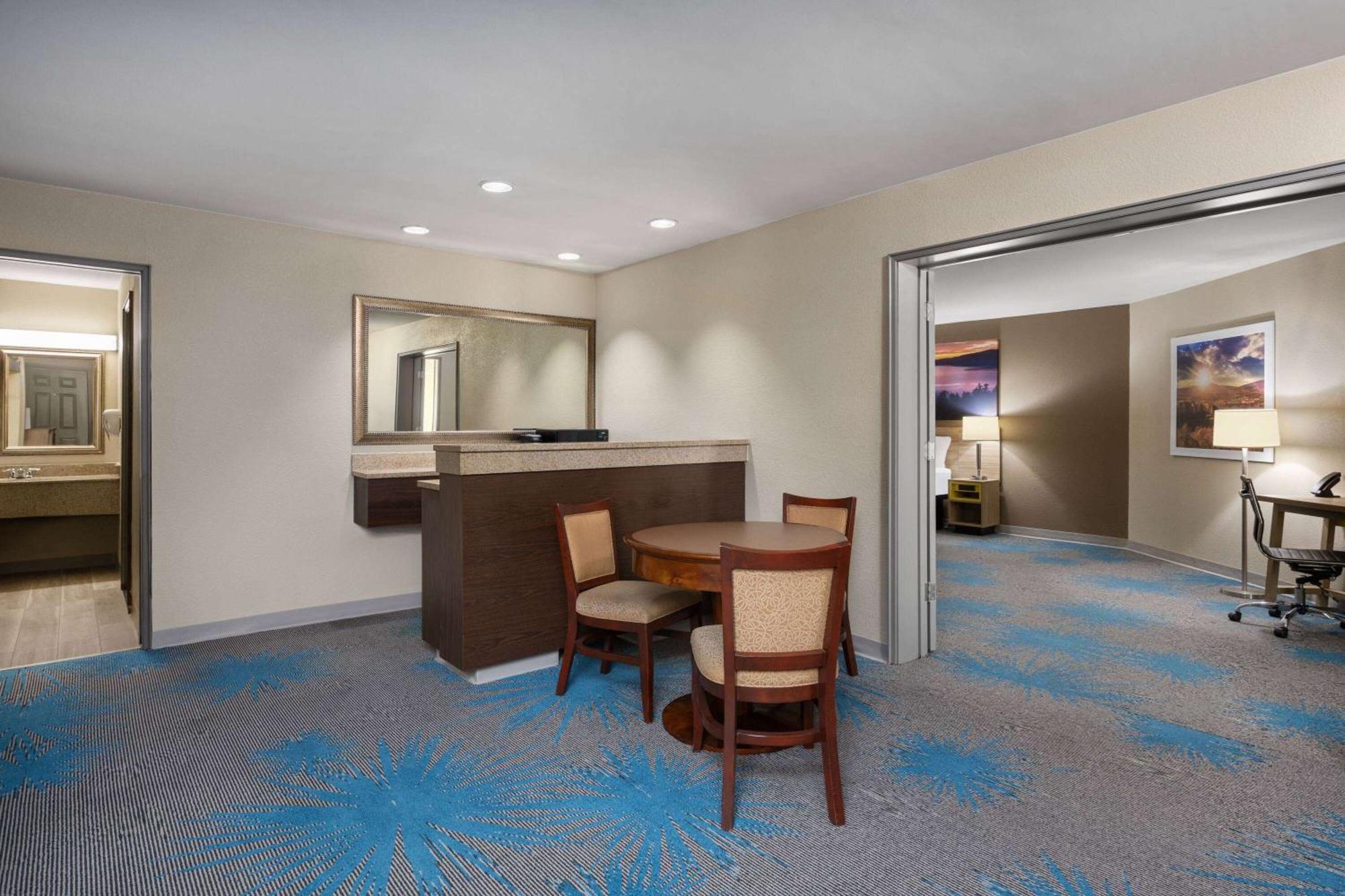 Days Inn By Wyndham Klamath Falls Exteriör bild
